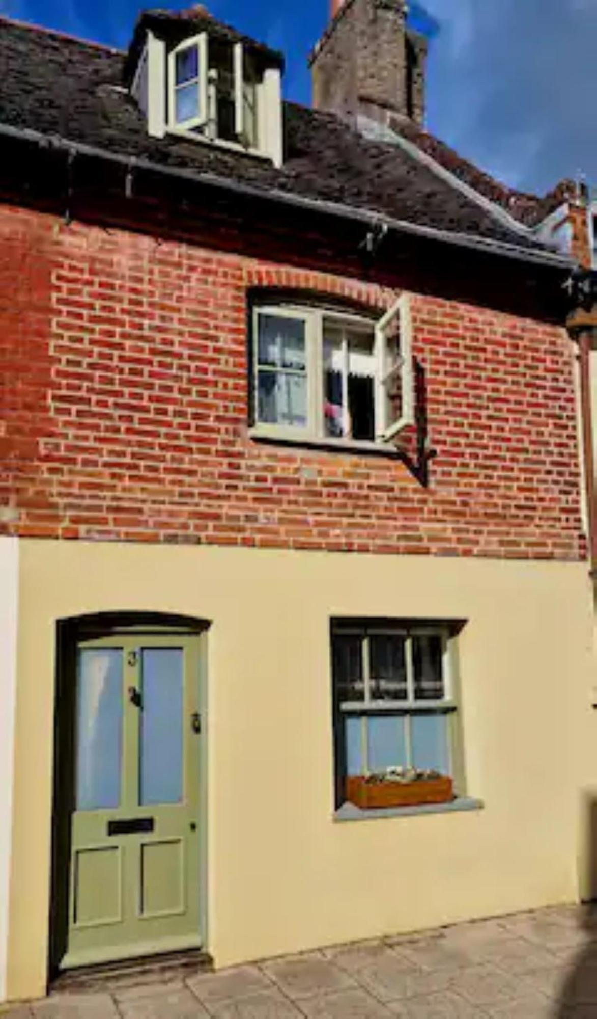 Jackdaw Cottage-Beautiful Cottage, Town Centre Уимборн Минстър Екстериор снимка